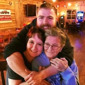 Meet your Posher, Teresa