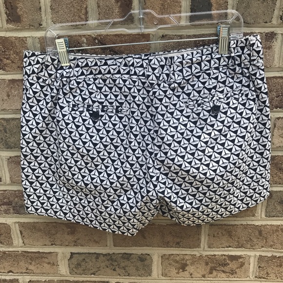 🛳PREPPY🛳 sailboat print chino shorts - Picture 2 of 2