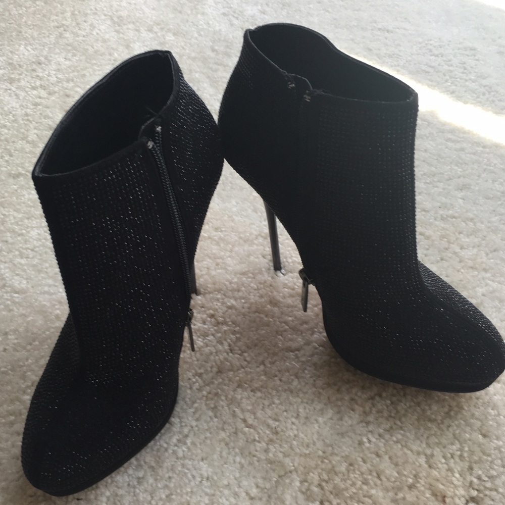 Kurt Geiger Carvel Booties