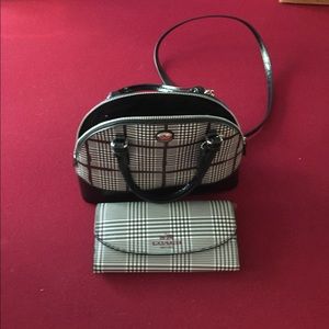 Coach. Satchel with matching wallet