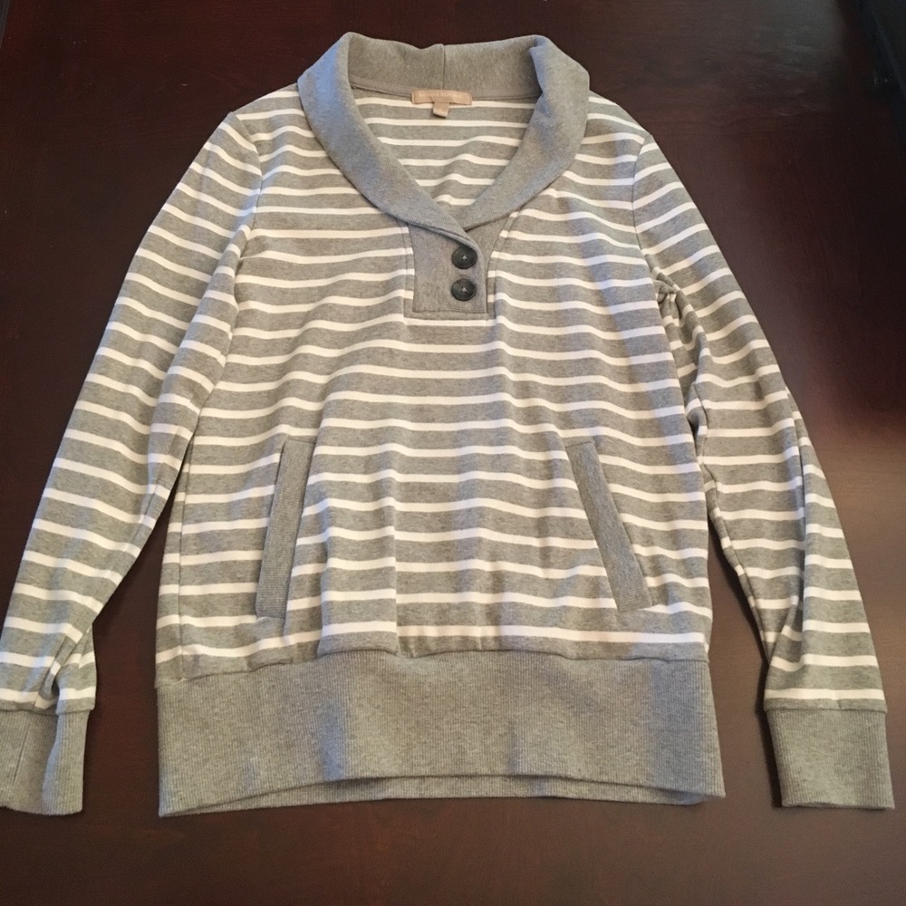NWOT Banana Republic sweater