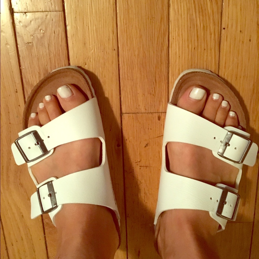 White Arizona Birkenstock size 36 (6)