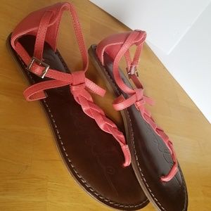 Aeropostale Coral Flat sandals