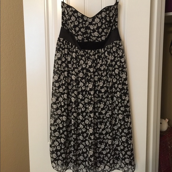 White House Black Market dress - Picture 1 of 4