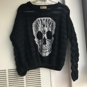 LF Skull Sweater ☠️