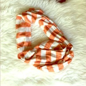 Infinity scarf