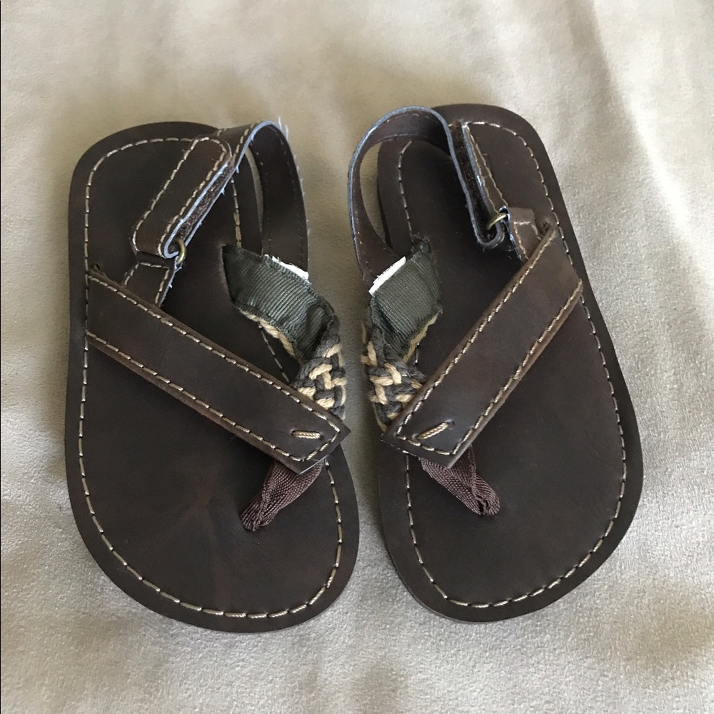 Gap kids sandals