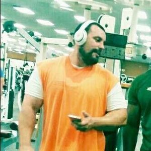 Meet your Posher, Travis