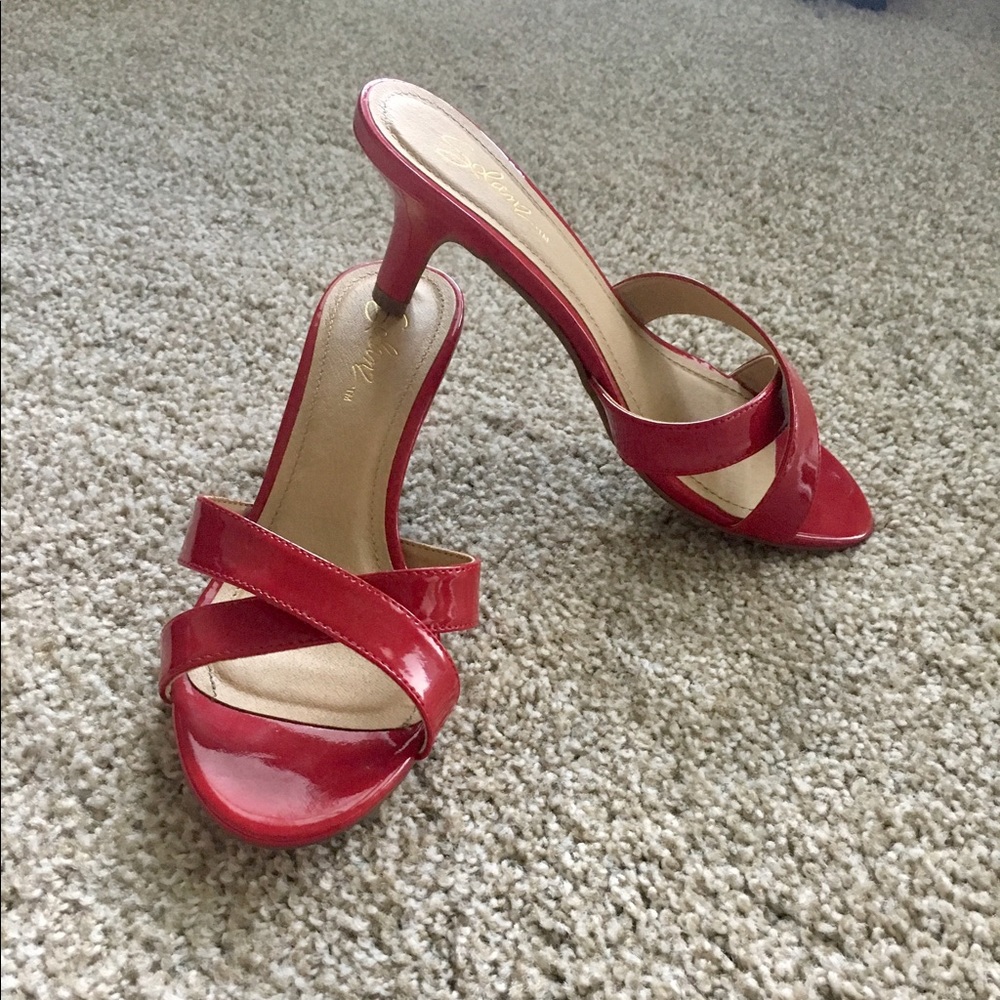 Red Kitten Heel