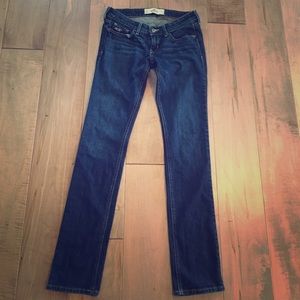 Hollister jeans!!
