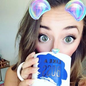 Meet your Posher, Kayla