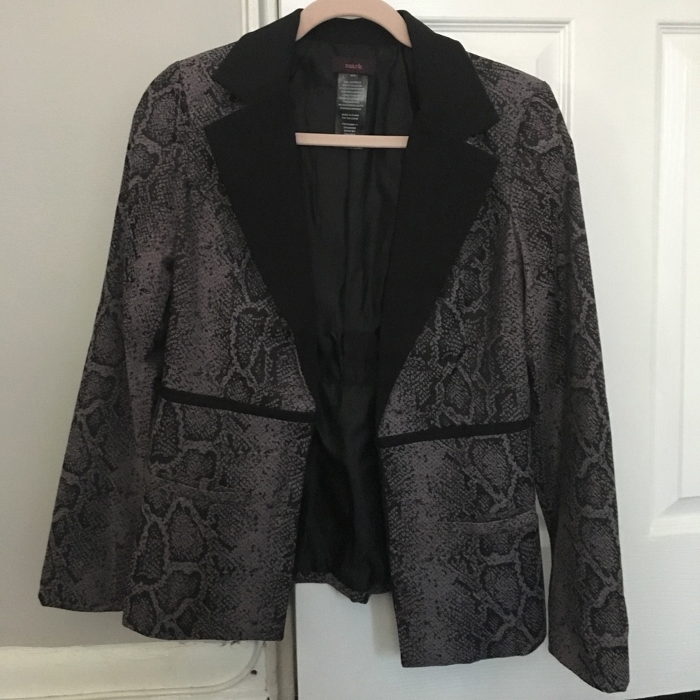 Snakeskin print NWOT