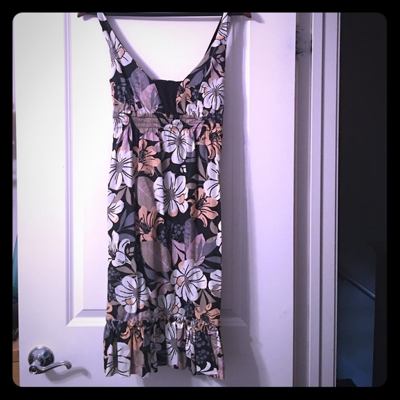 Reef tropical dress - Picture 1 of 3
