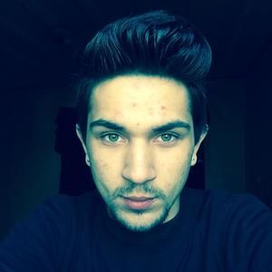 Meet your Posher, Adam