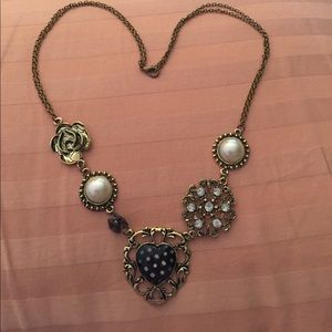 Art Deco inspired necklace - interesting 👁👁