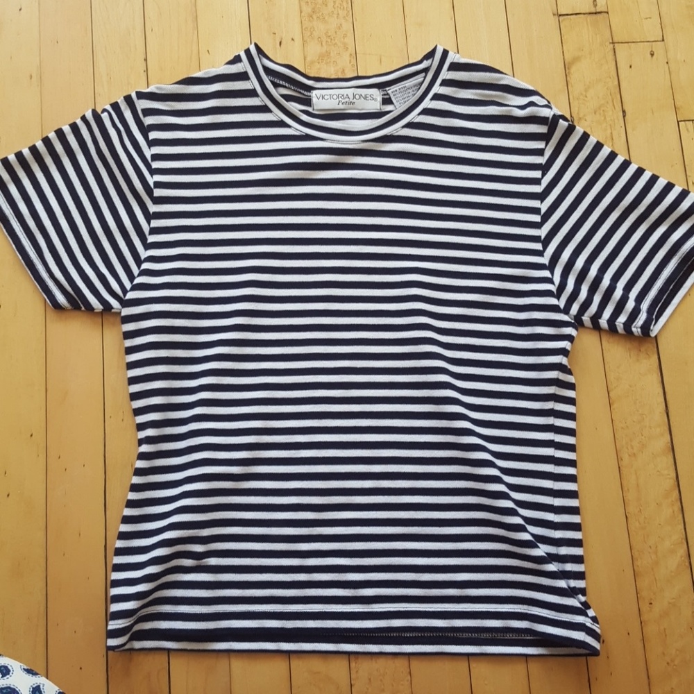 Women's Petite Victoria Jones Top