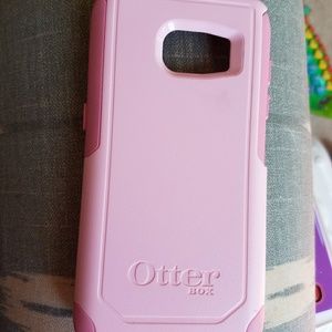 HOLD🏵 Pink galaxy s7 otterbox 🏵