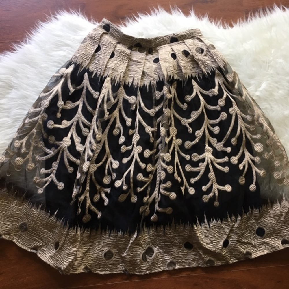 Brand new, never worn Windsor flare skirt