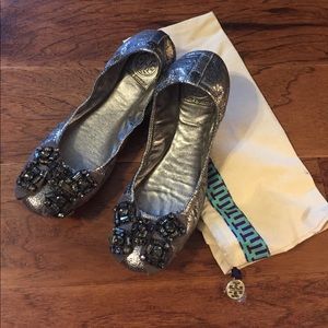 Tory Burch Crackled Bow Flats