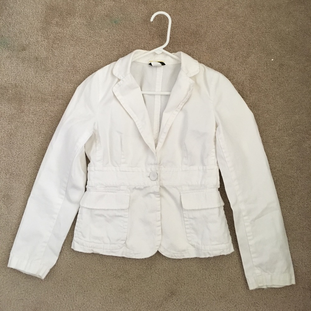 White spring jacket.