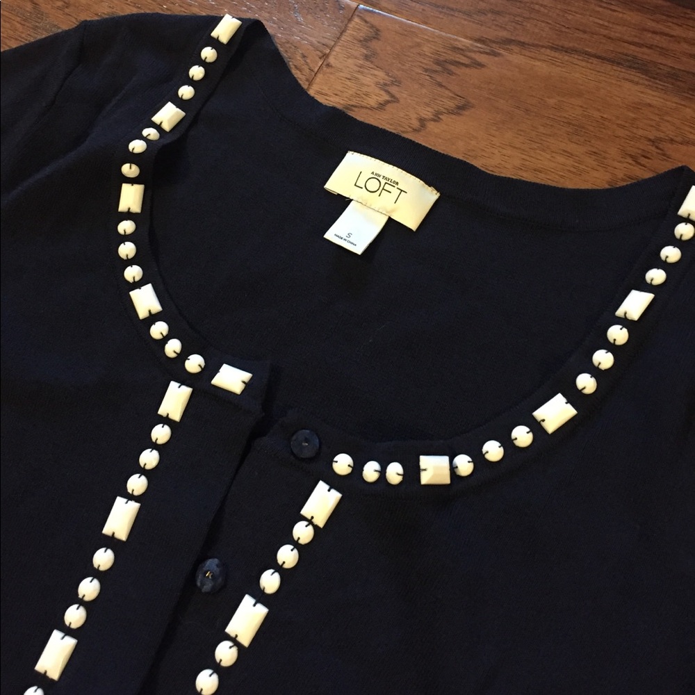 LOFT Cardigan - Picture 2 of 2