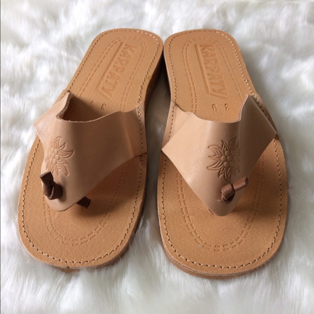 New! Natural Leather Flip Flops!