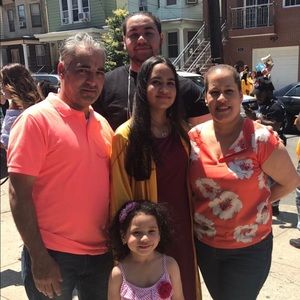 Meet your Posher, Raisa