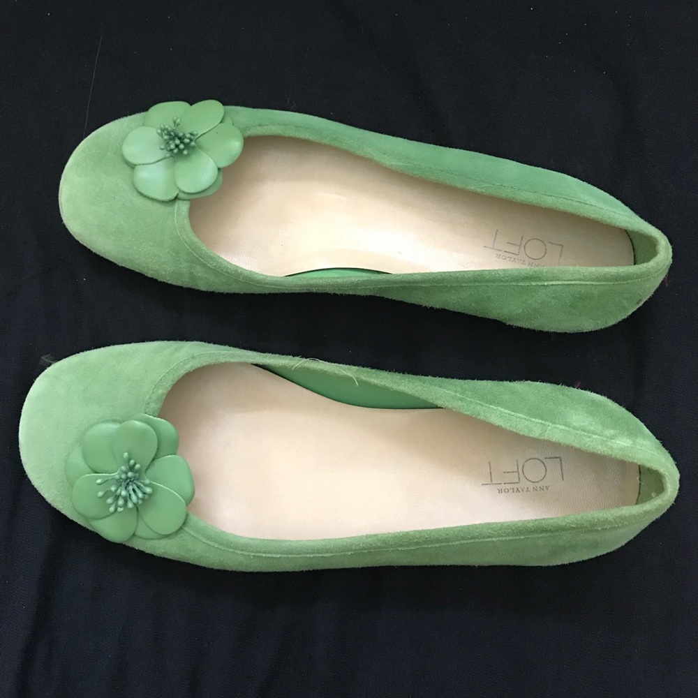 Ann Taylor Loft Lime Green Ballet Flats