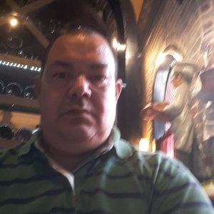 Meet your Posher, Luis