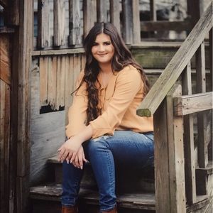 Meet your Posher, Michaela