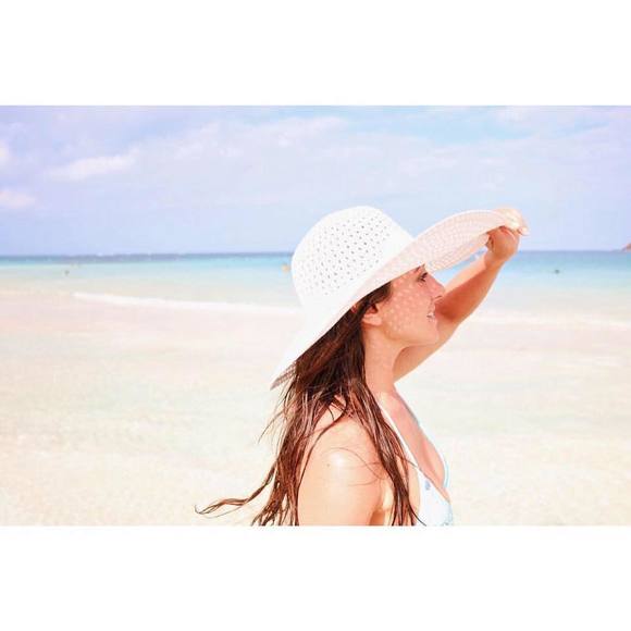 Meet your Posher, Elena - Picture 1 of 1