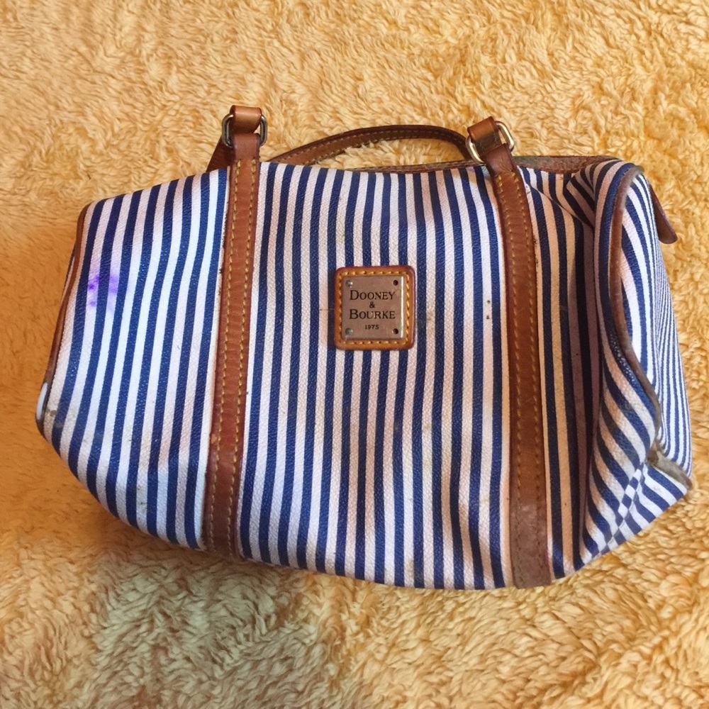 Striped Dooney and Bourke HandBag 👝