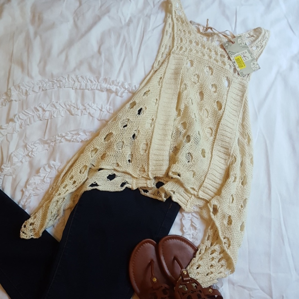 NWT Chelsea & Violet knit tank!