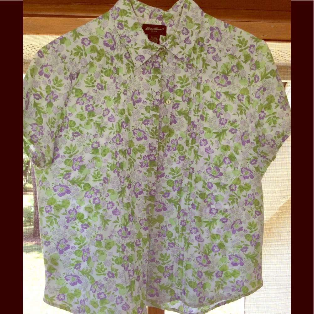 Eddie Bauer flower summer top