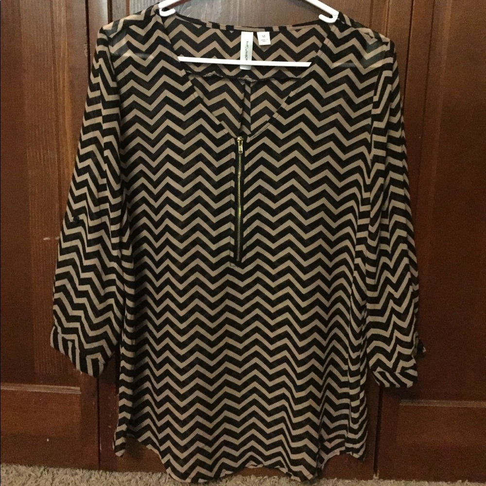 3/4 sleeve shirt