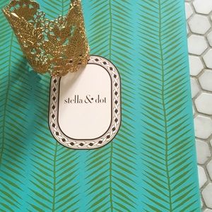 Stella and dot lace cuff