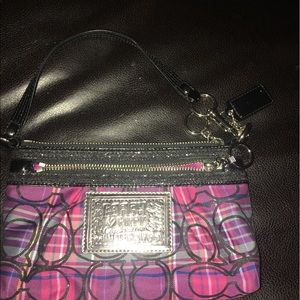 Medium Coach wristlet