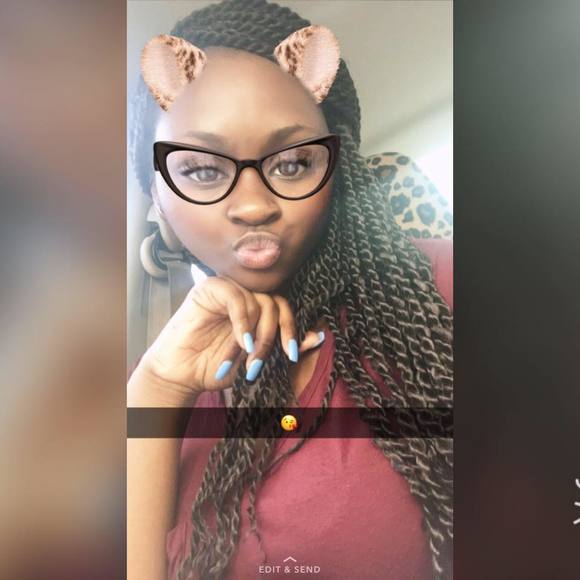 Meet your Posher, Tosha - Picture 1 of 1