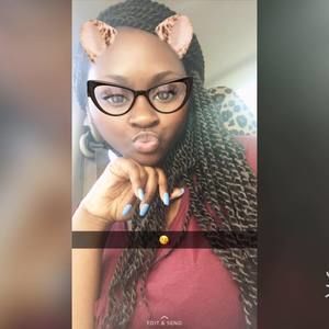 Meet your Posher, Tosha