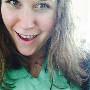 Meet your Posher, Raya