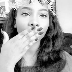 Meet your Posher, Shanyia