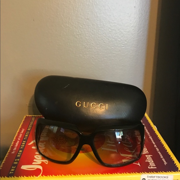 AUTHENTIC Gucci sunglasses. ADORABLE.. main image 4