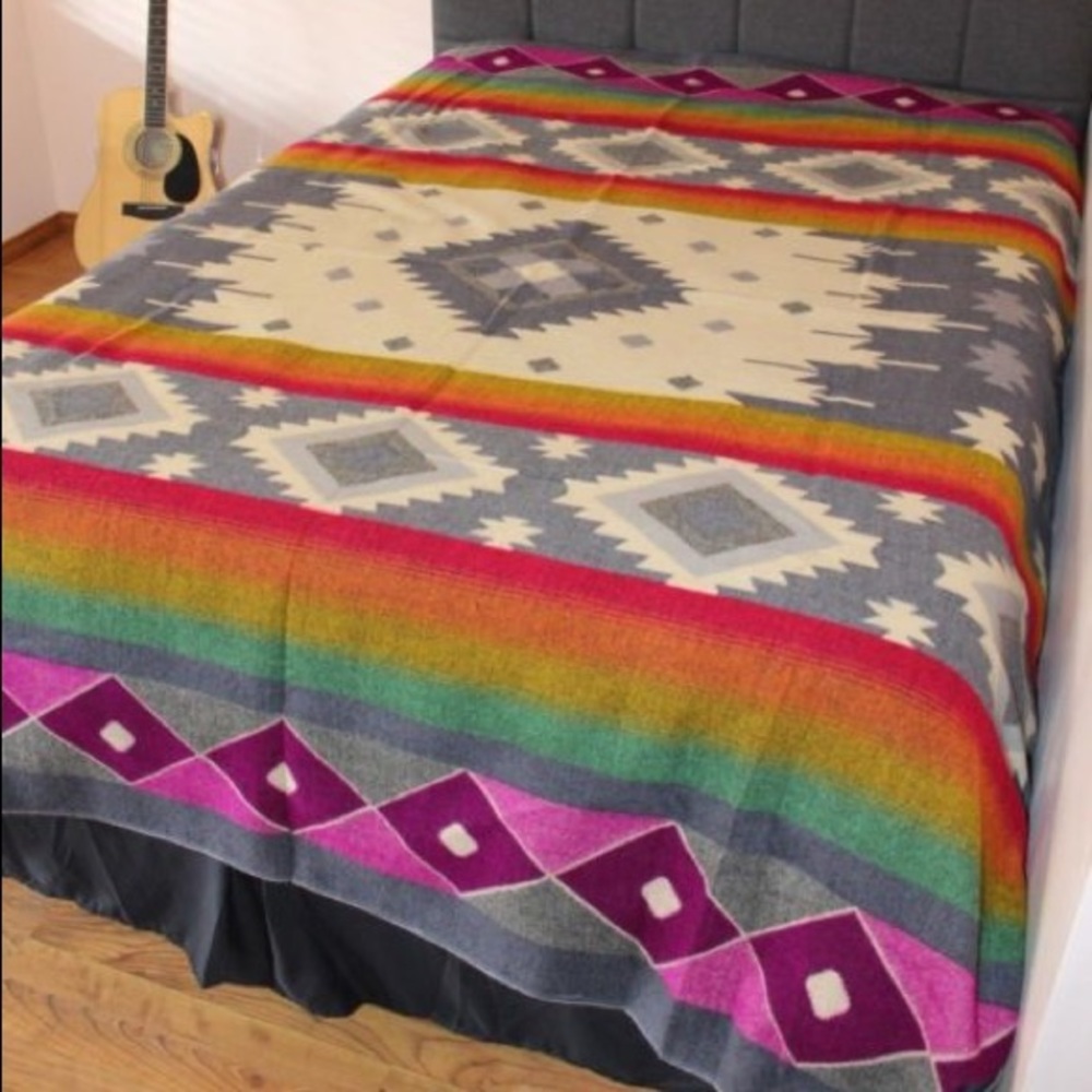 Handmade Alpaca blanket, double sided Large