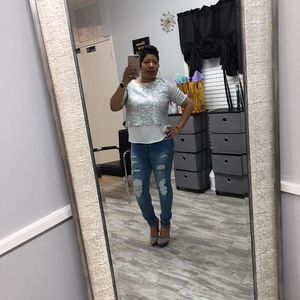 Meet your Posher, Latonya