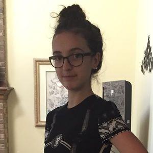 Meet your Posher, Abby