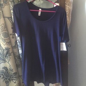 LulaRoe Navy Perfect T