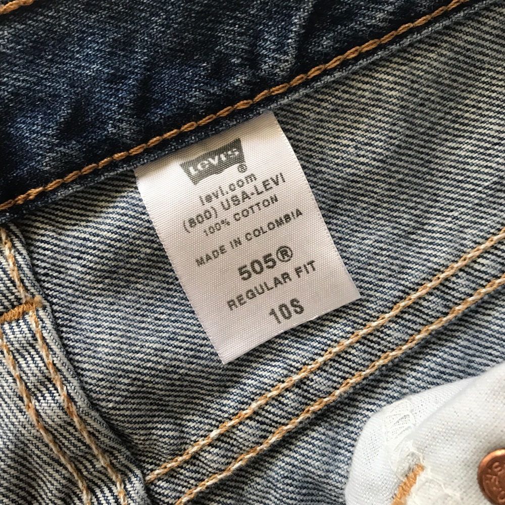 Levi's 550 Mom Jeans - Picture 3 of 7