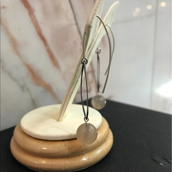 Natural Moonstone Necklace and Earrings Set - Picture 3 of 4