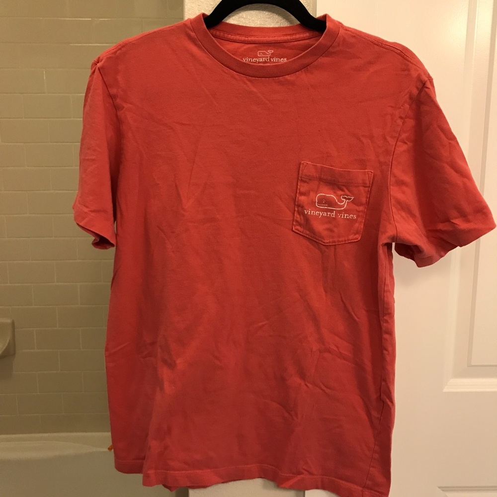 EUC Vineyard Vines Men's shirt