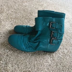 NWOT Gianni Bini Teal Booties, Sz. 7.5